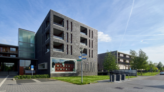 Foto van het gebouw van huisartsenpraktijk Dolium